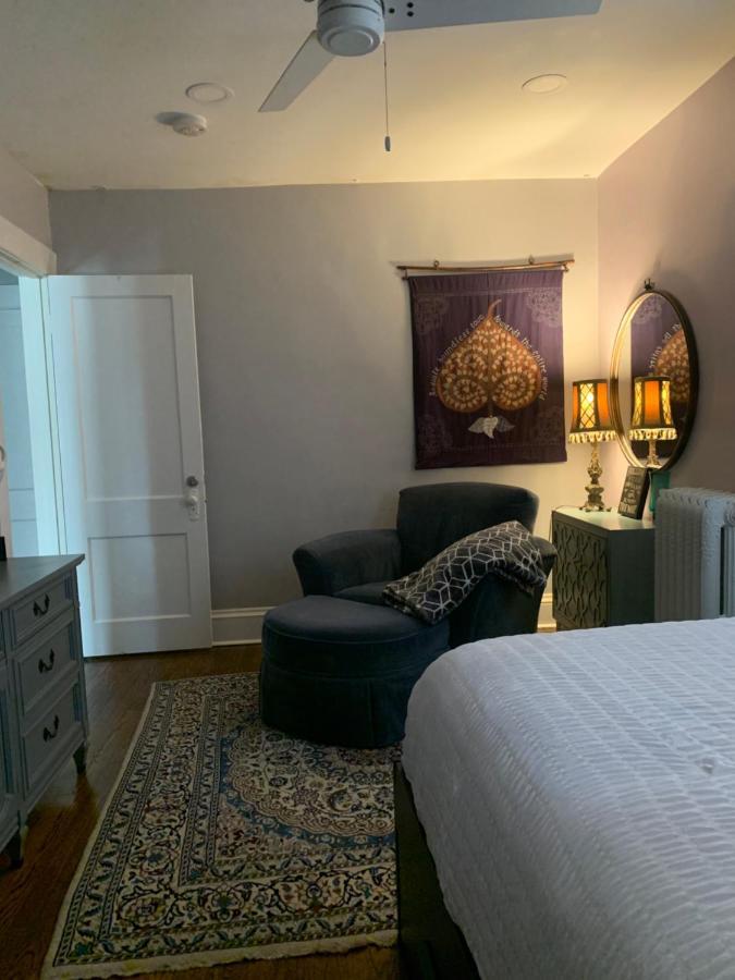شقة Oak Park Beauties - Tree Lined Streets - Walkable المظهر الخارجي الصورة